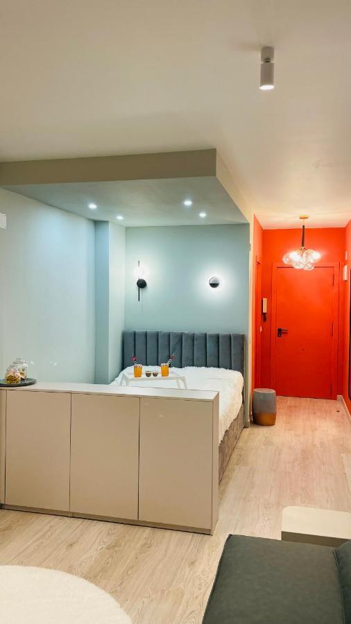 Beautiful Studio Two Steps To The Beach Torrevieja Exterior photo